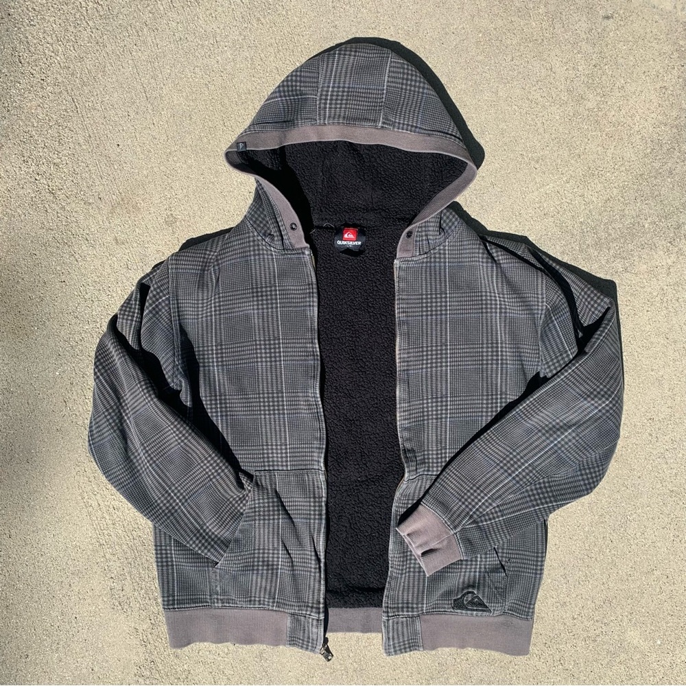 Vintage 90s Quiksilver embroidered fleece lined zip up hoodie